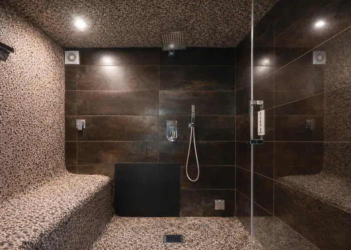 Entire Loft In Via Margutta 2br -2ba Private Steam Bath Inside The Loft רומא