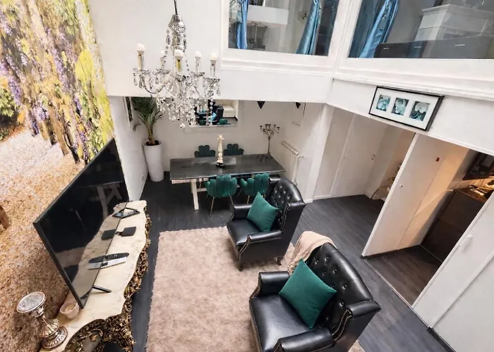 Appartement Entire Loft In Via Margutta 2br -2ba Private Steam Bath Inside The Loft Rome